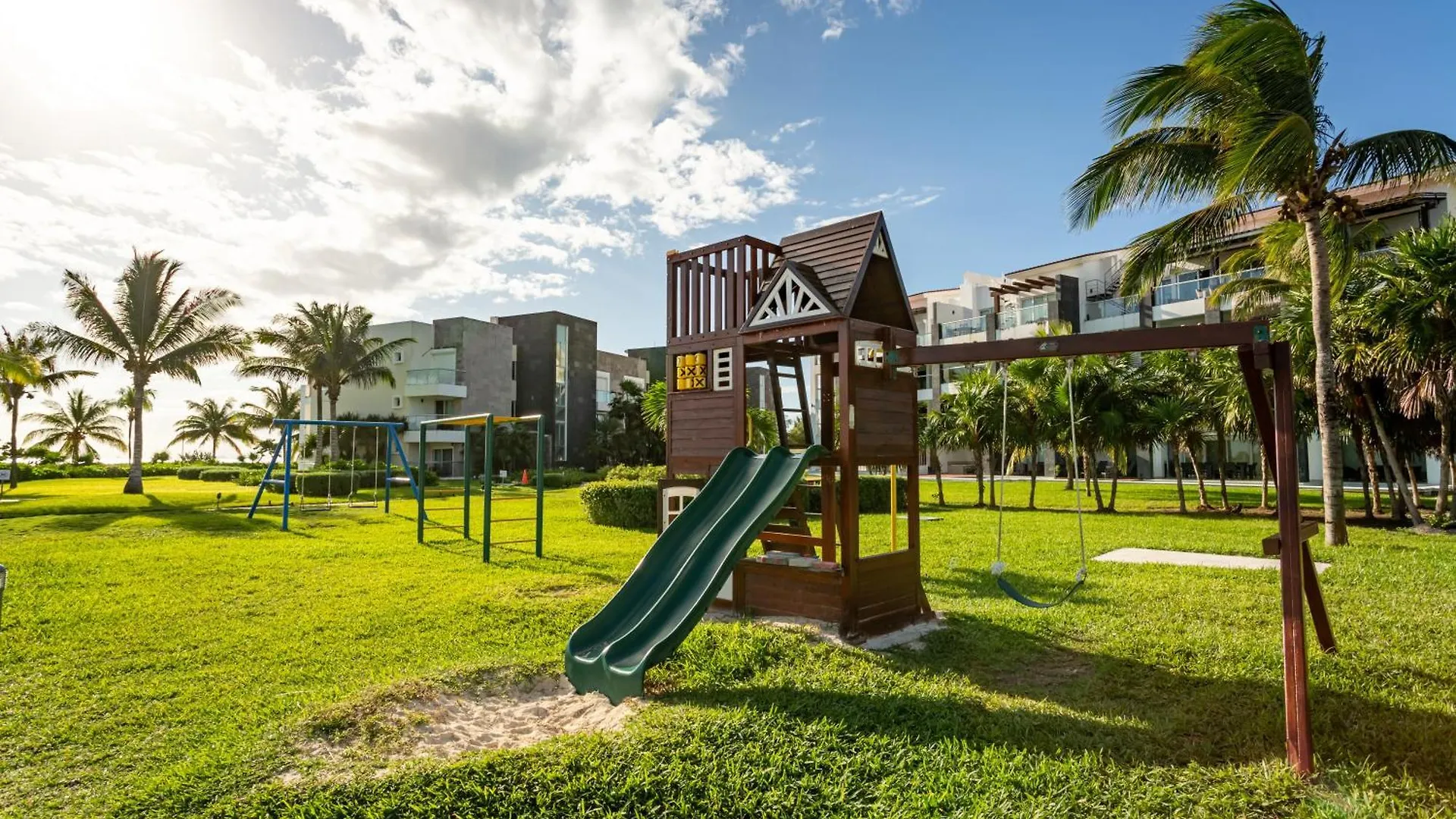 Apartment Casa Almajuma 415 S Condo Playa del Carmen Mexico