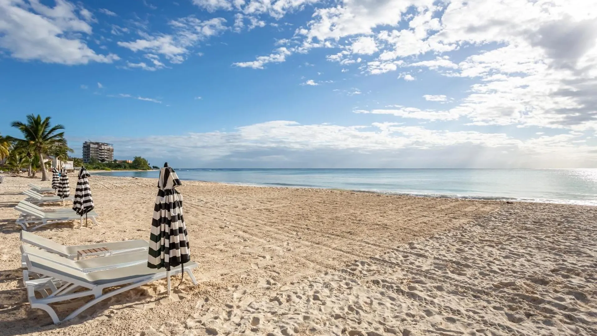 Casa Almajuma 415 S Condo Playa del Carmen